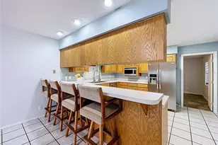 1601 N Riverhills Dr, Temple Terrace, FL 33617 - Photo 18