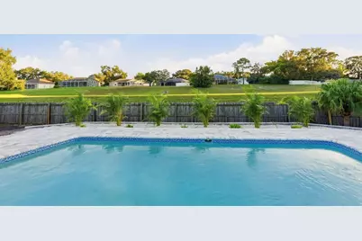 389 Arbor Drive W, Palm Harbor, FL 34683 - Photo 2