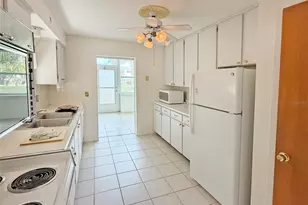 1220 57th St N, Saint Petersburg, FL 33710 - Photo 6