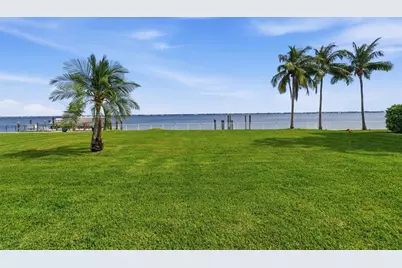 3527 SE 22nd Place, Cape Coral, FL 33904 - Photo 2