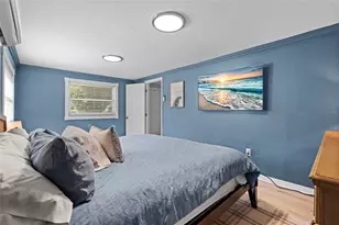 7095 111th St, Seminole, FL 33772 - Photo 16