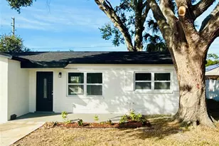 5739 Dartmouth Ave N, Saint Petersburg, FL 33710 - Photo 6