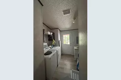 601 8th Court SE, Ruskin, FL 33570 - Photo 8