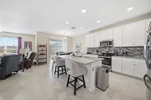 220 Hillshire Pl, Spring Hill, FL 34609 - Photo 14