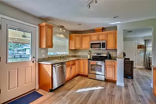 5686 SE 127th Pl, Belleview, FL 34420 - Photo 14