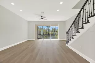 7680 93rd St N, Seminole, FL 33777 - Photo 10