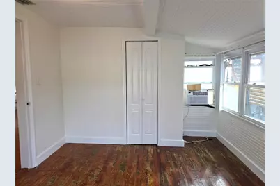 2808 56th Street S #Upper, Gulfport, FL 33707 - Photo 16