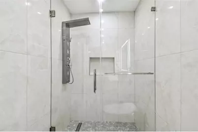 7204 Branchwood Court, Tampa, FL 33615 - Photo 26