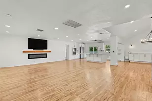 6370 90th Ave N, Pinellas Park, FL 33782 - Photo 10