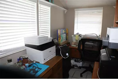 8410 N Mitchell Avenue, Tampa, FL 33604 - Photo 16