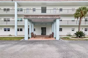 8 Glencoe Pl, Dunedin, FL 34698 - Photo 2
