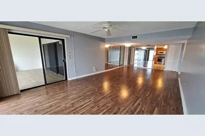 7907 Sailboat Key Boulevard S #205, South Pasadena, FL 33707 - Photo 16