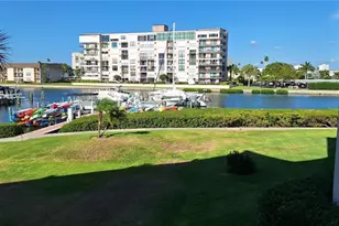 7907 Sailboat Key Blvd S, South Pasadena, FL 33707 - Photo 6