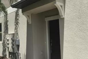 9618 Pembrooke Pines Dr, Sun City Center, FL 33573 - Photo 2