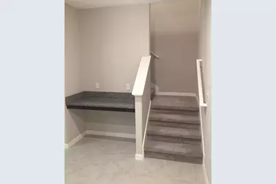 9618 Pembrooke Pines Drive, Sun City Center, FL 33573 - Photo 6