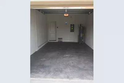 9618 Pembrooke Pines Drive, Sun City Center, FL 33573 - Photo 32