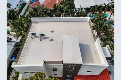 10206 4th Street E, Treasure Island, FL 33706 - Photo 40