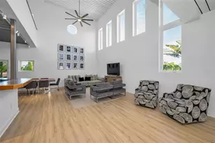 10206 4th St E, Treasure Island, FL 33706 - Photo 10