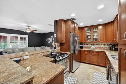 3990 59th Way N, Saint Petersburg, FL 33709 - Photo 8