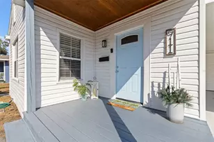 911 W Candlewood Ave, Tampa, FL 33603 - Photo 4
