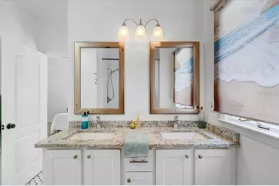 911 W Candlewood Avenue, Tampa, FL 33603 - Photo 22