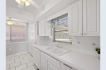 2650 Pearce Drive #403, Clearwater, FL 33764 - Photo 12