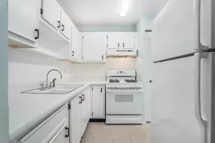 5971 Terrace Park Dr N, Saint Petersburg, FL 33709 - Photo 14
