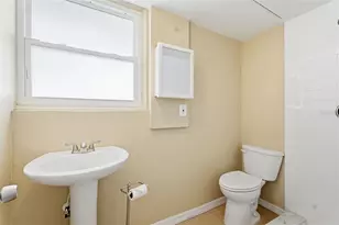 364 Barlow Ln, Largo, FL 33770 - Photo 30