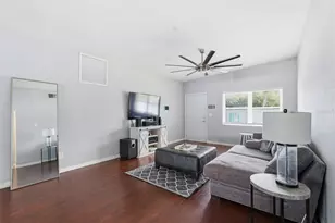 364 Barlow Ln, Largo, FL 33770 - Photo 10