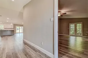 289 Whisper Lake Rd, Palm Harbor, FL 34683 - Photo 4