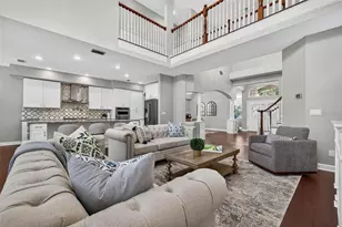 9997 Sago Point Dr, Seminole, FL 33777 - Photo 8