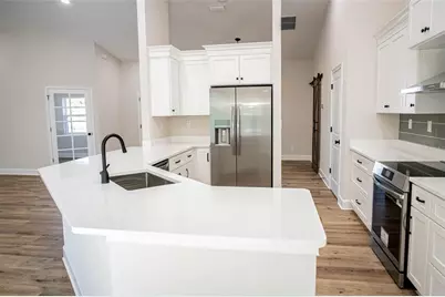 11350 Sage Thrasher Avenue, Weeki Wachee, FL 34614 - Photo 10