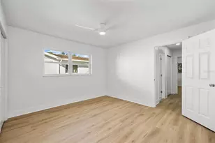 869 Deville Dr E, Largo, FL 33771 - Photo 30