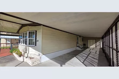 5650 Benton Street, Zephyrhills, FL 33542 - Photo 8