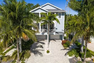 117 6th St, Belleair Beach, FL 33786 - Photo 2