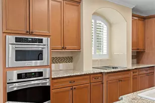 117 6th St, Belleair Beach, FL 33786 - Photo 18