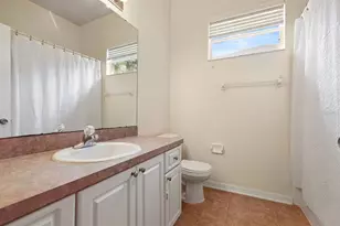 228 Taylor Bay Ln, Brandon, FL 33510 - Photo 20