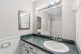 4770 Silver Cir, Zephyrhills, FL 33541 - Photo 10