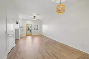 31234 Claridge Pl, Wesley Chapel, FL 33543 - Photo 8
