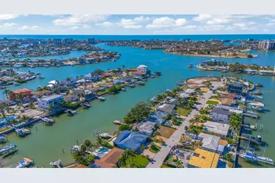 7932 2nd Avenue S, Saint Petersburg, FL 33707 - Photo 4