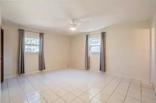 806 Papaya Dr, Tampa, FL 33619 - Photo 22