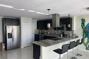 7200 Sunshine Skyway Ln S, Saint Petersburg, FL 33711 - Photo 12