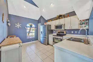 30512 Wrencrest Dr, Wesley Chapel, FL 33543 - Photo 28