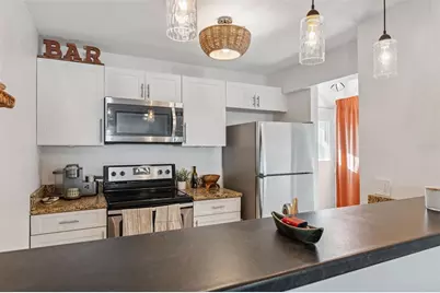 4821 W McElroy Avenue #D210, Tampa, FL 33611 - Photo 14