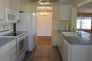 4251 100th Ave N, Pinellas Park, FL 33782 - Photo 8