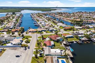 3711 Floramar Terrace, New Port Richey, FL 34652 - Photo 74