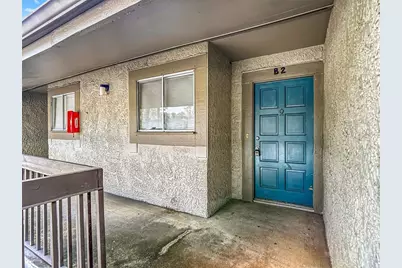 6344 Newtown Circle #B2, Tampa, FL 33615 - Photo 2