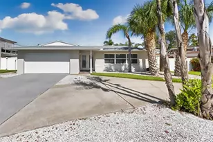 2192 Louisa Dr, Belleair Beach, FL 33786 - Photo 6