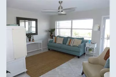 2 Causeway Boulevard #206, Dunedin, FL 34698 - Photo 6