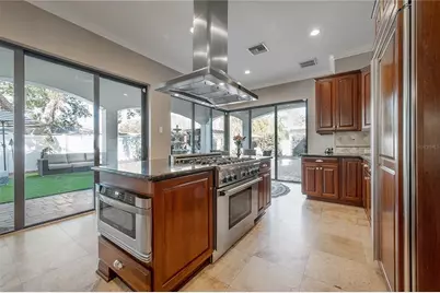 4311 W Barcelona Street, Tampa, FL 33629 - Photo 18